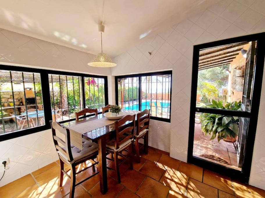 Villa Torrenueva Málaga Eksteriør billede